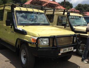 Rwanda Safari Jeep land cruiser