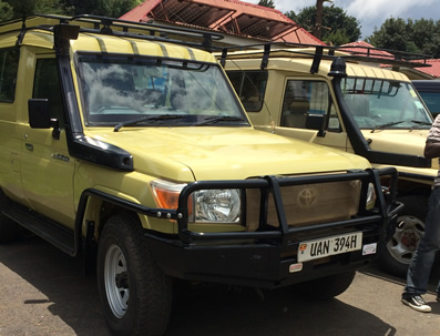 Rwanda Safari Jeep land cruiser